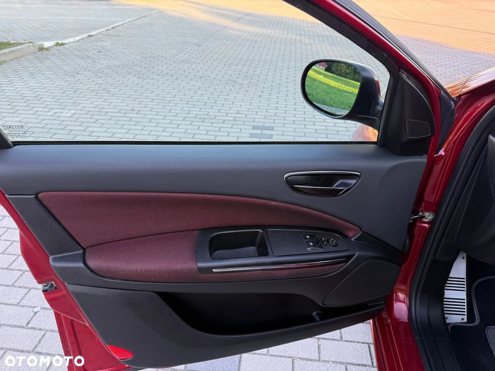 Fiat Bravo 1.4 T-JET 16V Lounge - 23