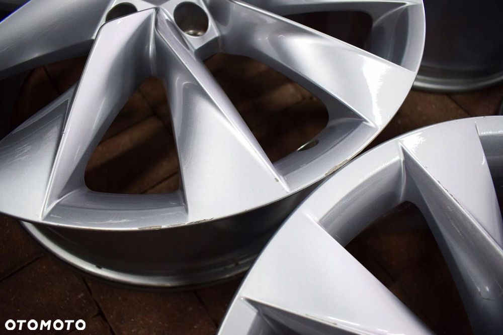 SKODA 19 Enyaq iV SuperB Octavia IV 5LA Nowy Model Oryginał - 4