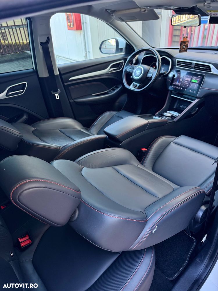 MG ZS EV Standard Luxury - 15