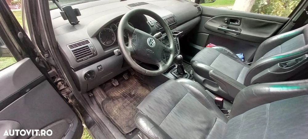 Volkswagen Sharan - 4