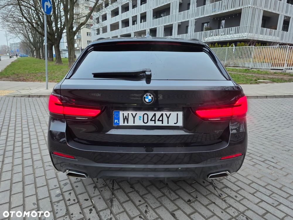 BMW Seria 5 520d M Sport sport - 28