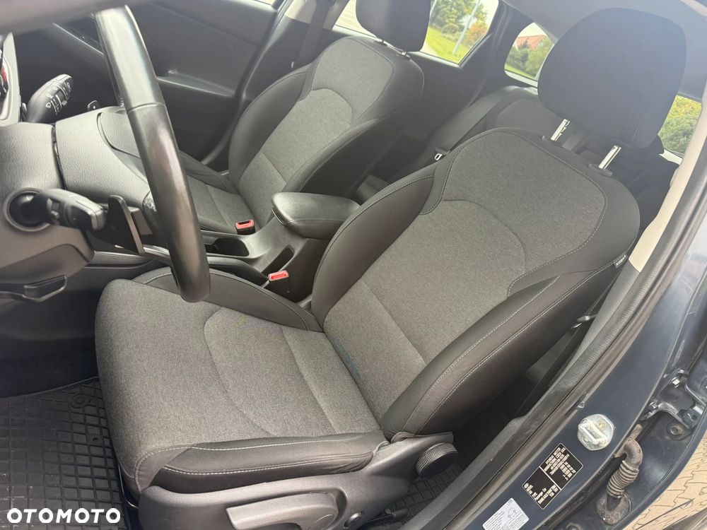 Hyundai i30 1.5 T-GDI 48V Comfort DCT - 30