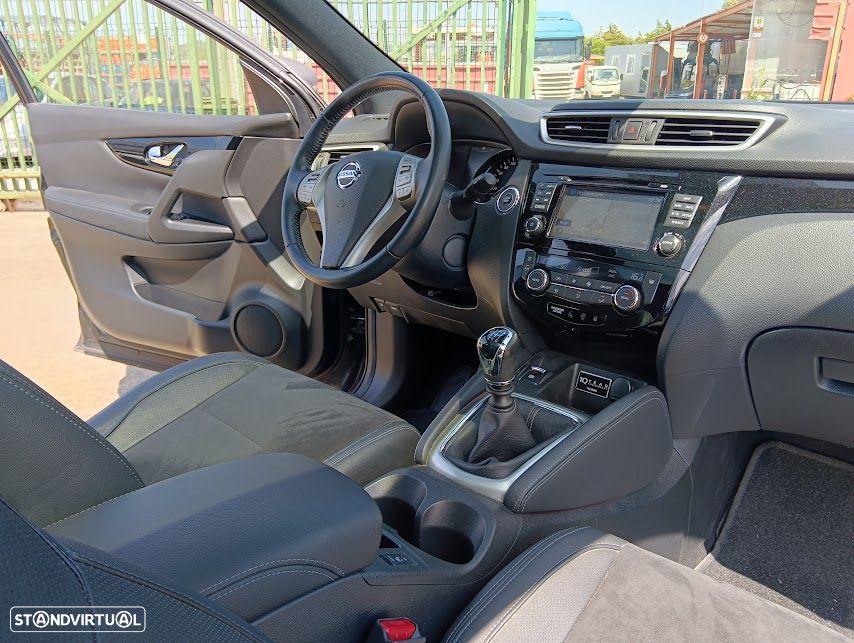 Nissan Qashqai 1.5 dCi Tekna - 6