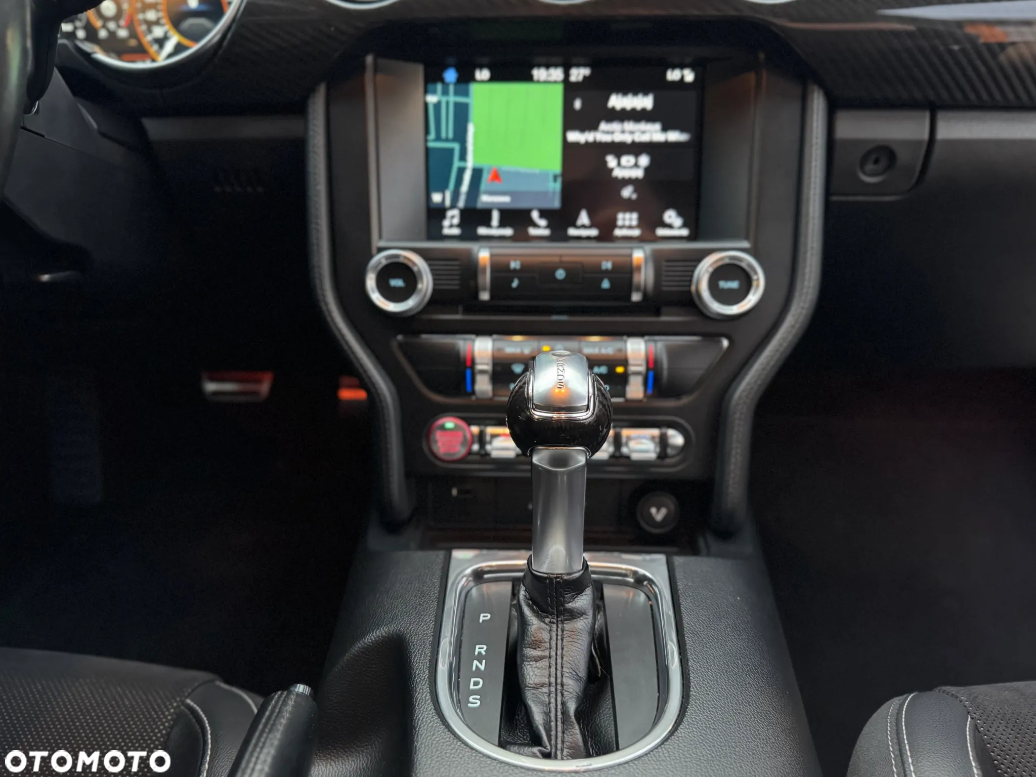Ford Mustang 5.0 V8 GT - 20
