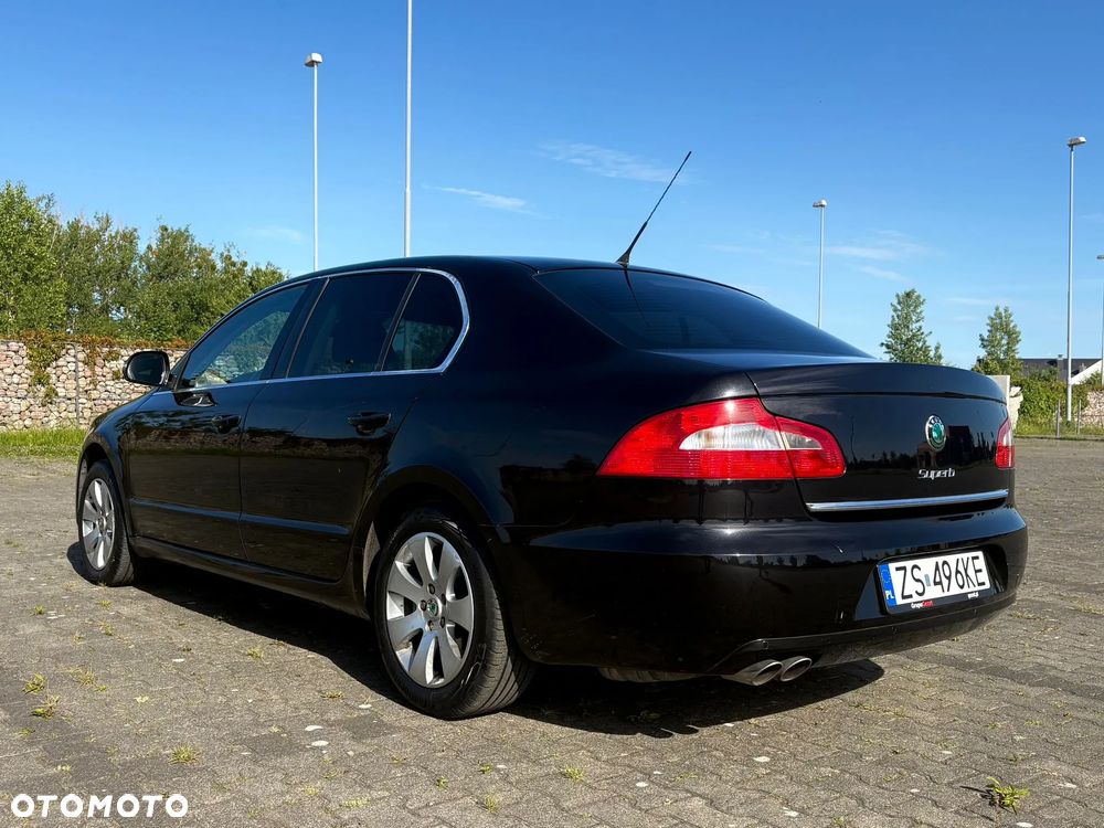 Skoda Superb 2.0 TDI Ambition - 9