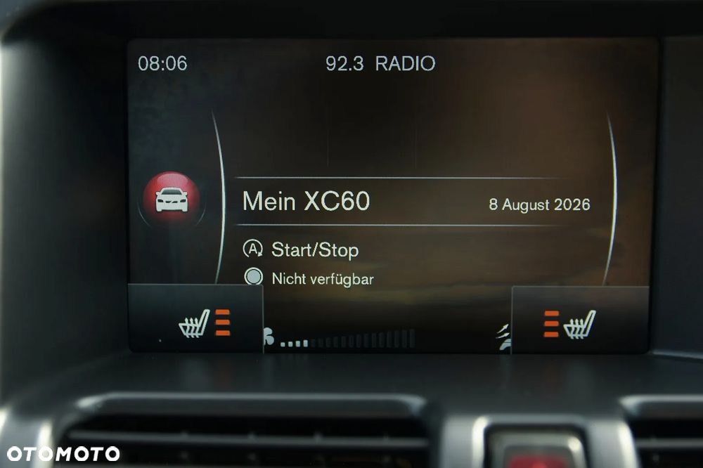 Volvo XC 60 D4 Momentum - 32