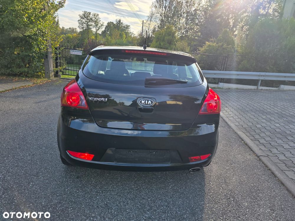 Kia ProCeed - 20