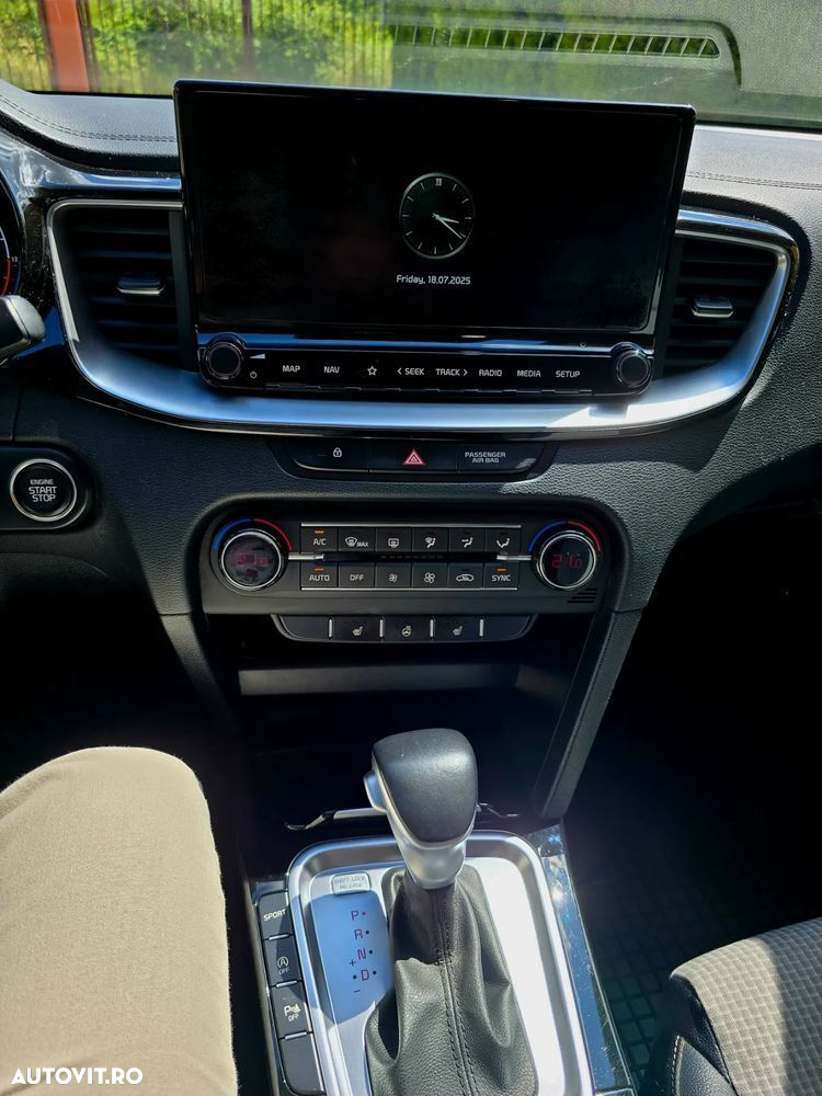 Kia XCeed 1.4 T-GDI 7DCT Style+ - 8