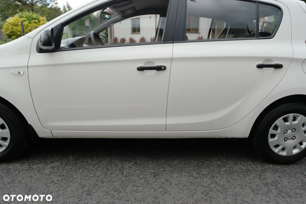 Hyundai i20 1.2 Star Edition - 11
