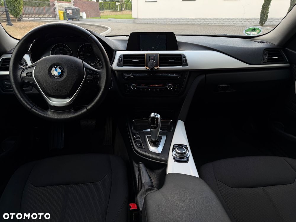 BMW Seria 4 420i Sport Line - 26