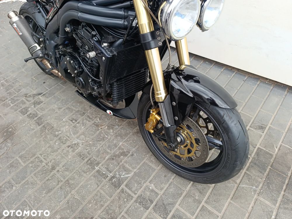 Triumph Speed Triple - 30