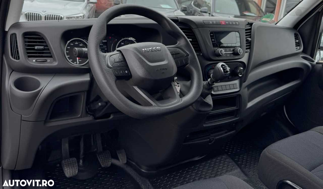 Iveco DAILY PLATFORMA 6+1 LOCURI - 20