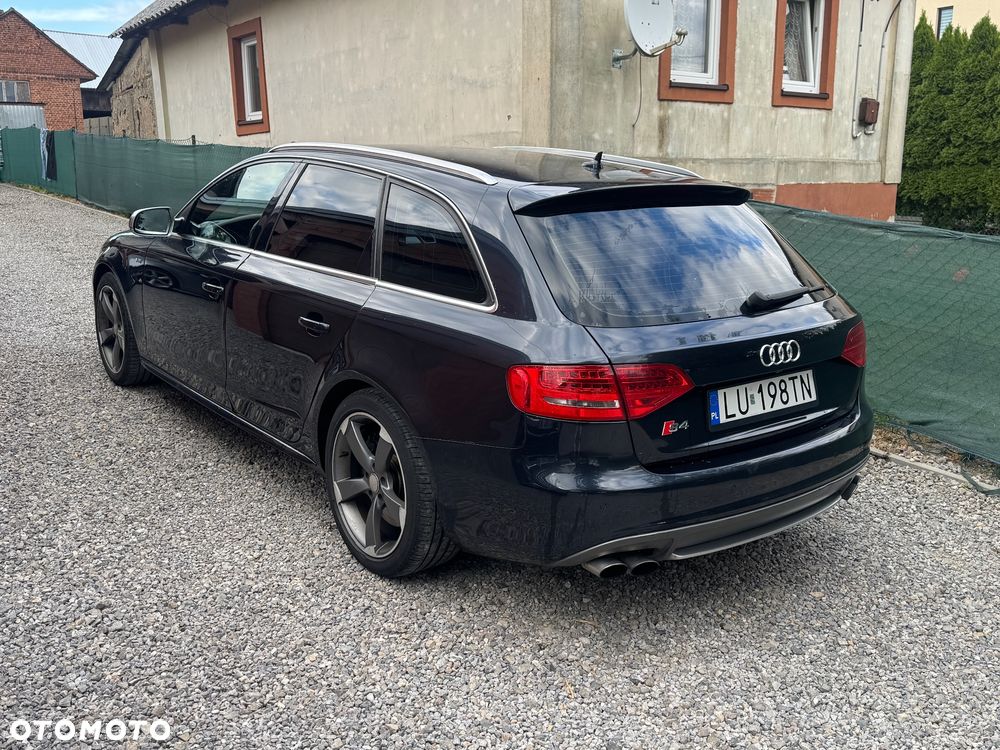 Audi S4 Avant S tronic - 4