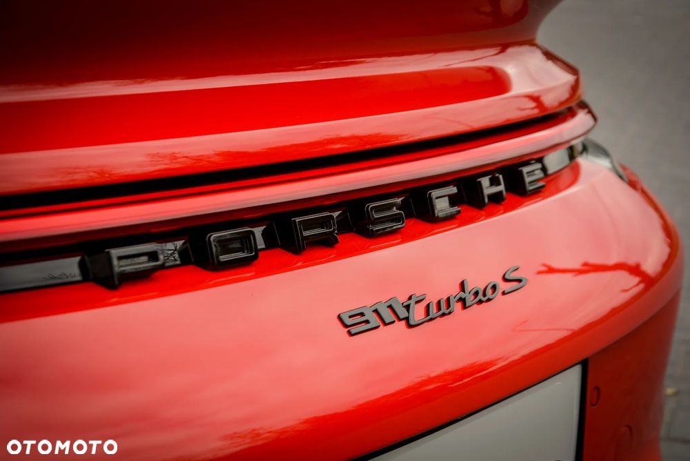 Porsche 911 Turbo S - 22