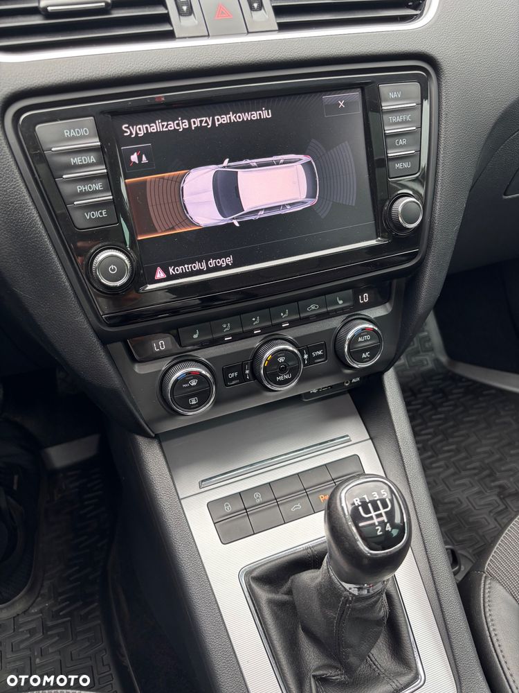 Skoda Octavia 1.6 TDI Ambition - 13