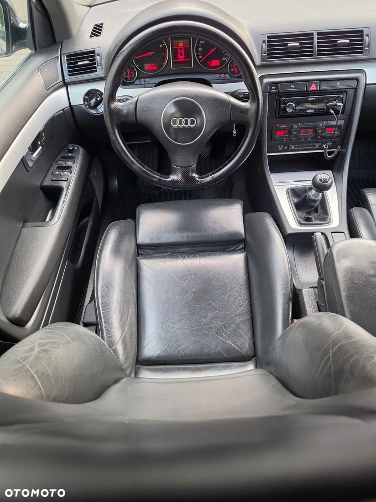 Audi A4 Avant - 9
