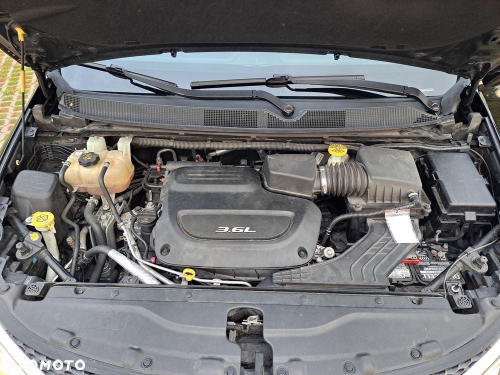 Chrysler Pacifica - 18