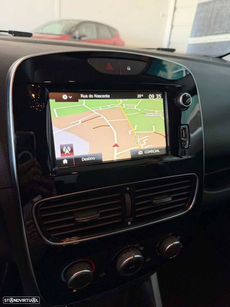 Renault Clio 0.9 TCe Limited Edition - 13