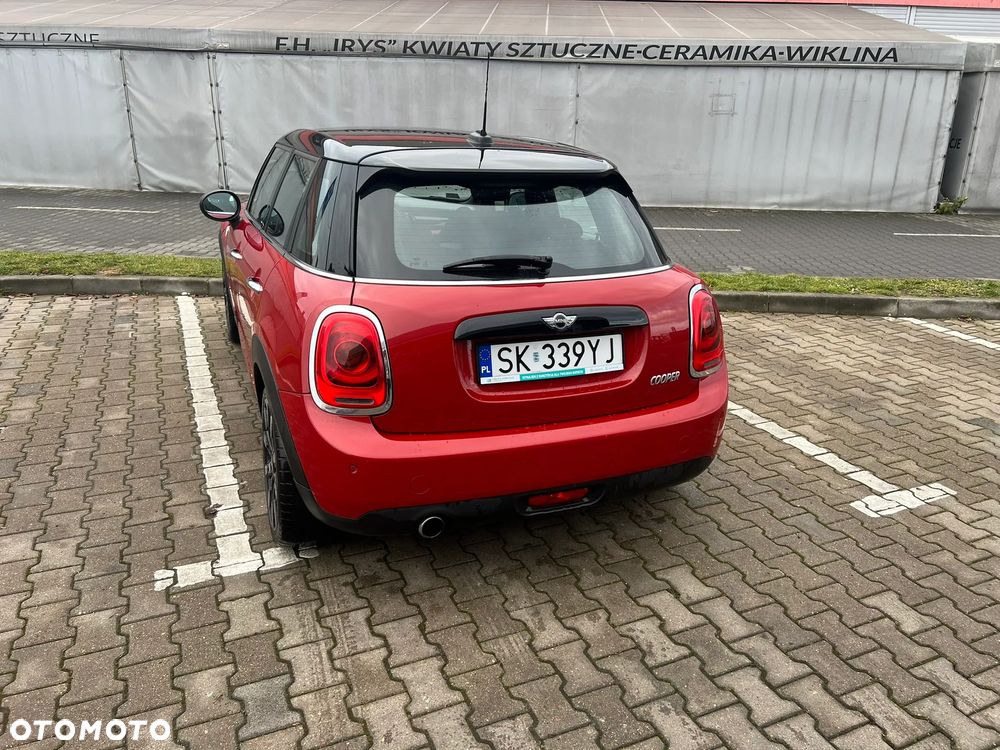 MINI Cooper Standard - 4