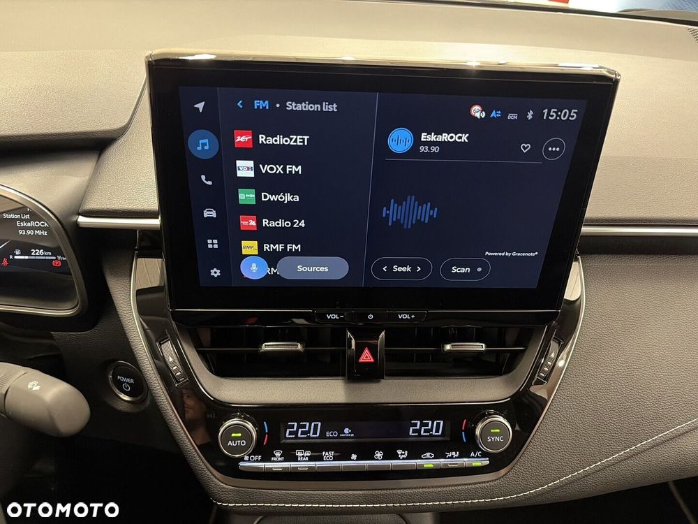 Toyota Corolla 1.8 Hybrid Style - 17