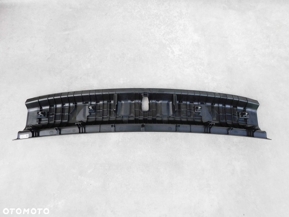 Osłona progu bagażnika tylnego listwa BMW X1 U11 Oryginał - 2