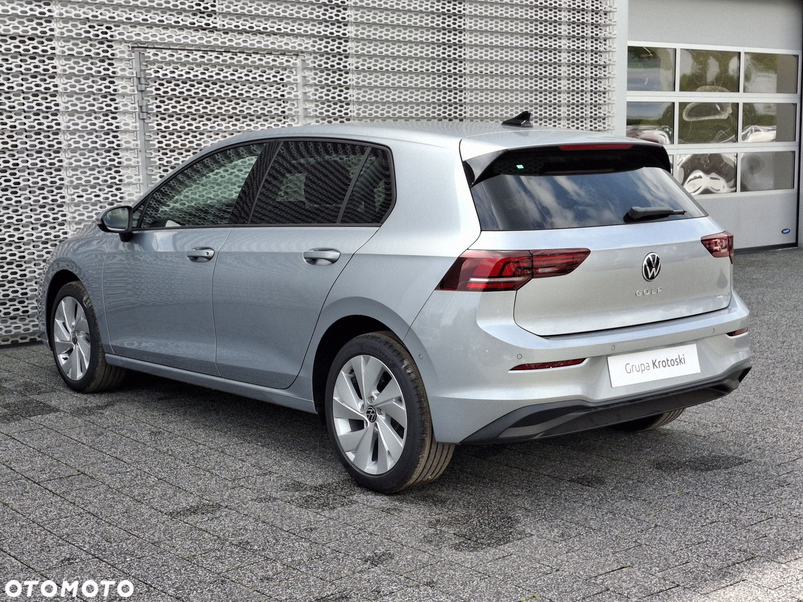 Volkswagen Golf VIII 2.0 TDI Life Plus - 5