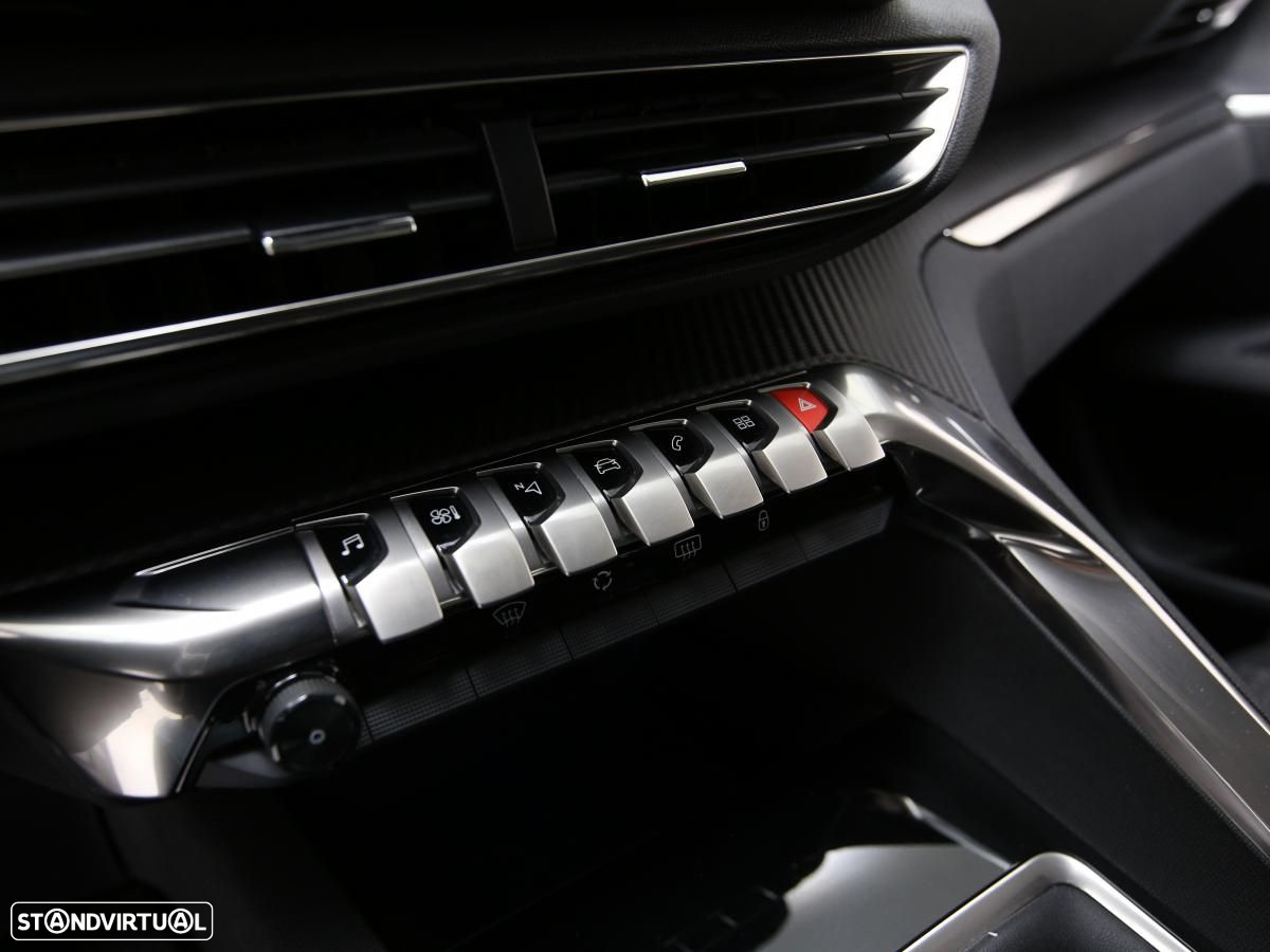 Peugeot 3008 1.5 BlueHDi Active - 17
