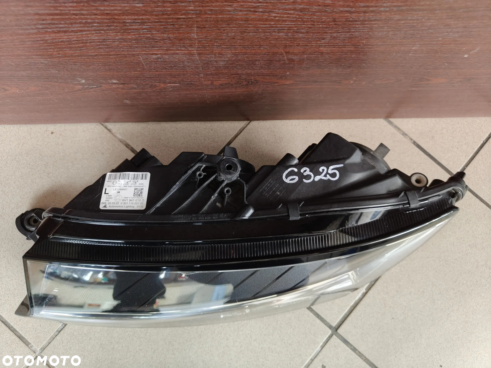 SKODA Fabia III 3 lift REFLEKTOR lewy + Led EUROPA - 2
