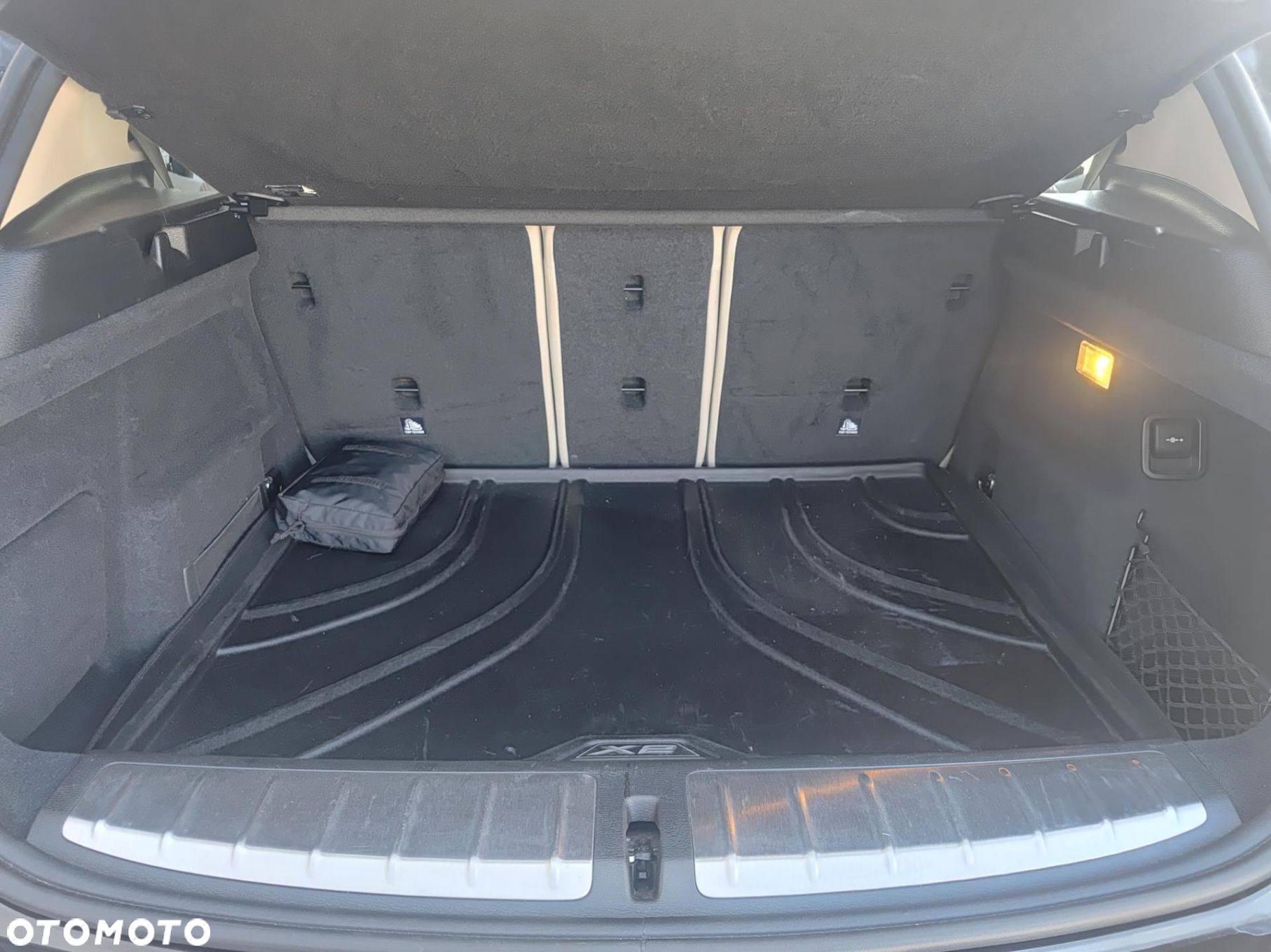 BMW X2 sDrive18i Advantage - 18
