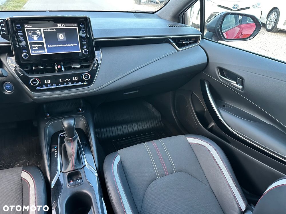 Toyota Corolla 1.8 Hybrid GR Sport - 31