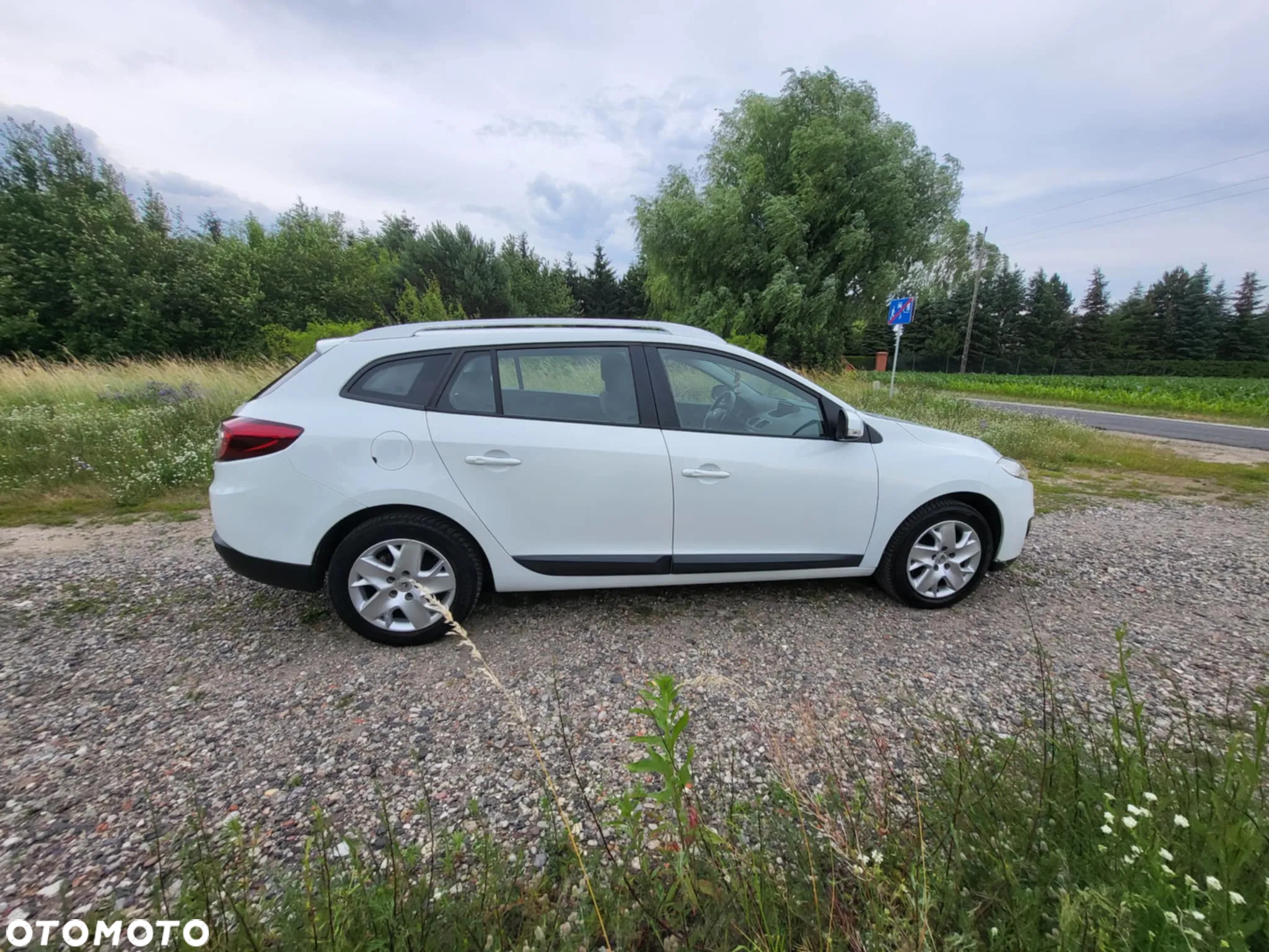 Renault Megane Grandtour ENERGY TCe 115 Start & Stop Bose Edition - 3