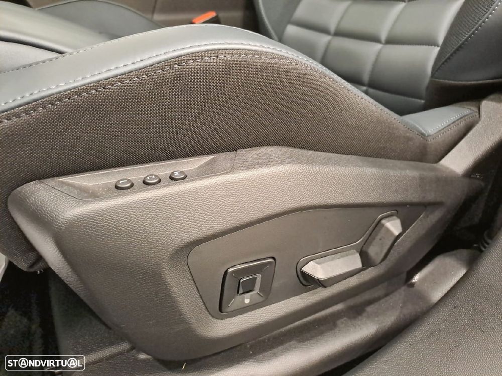 Citroën C5 Aircross 1.2 Híbrido Max - 23