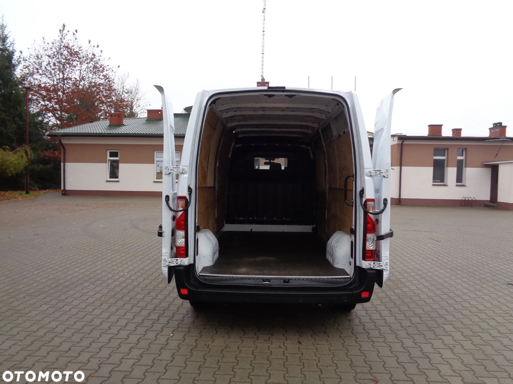 Opel Movano - 13