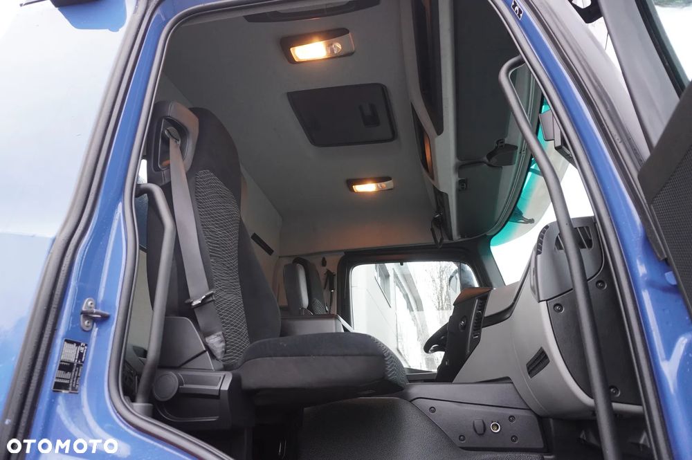 Mercedes-Benz Actros 1846 4×2 / NOWA Wywrotka 3-stronna / Ład. 10 t / Blokada mostu - 29