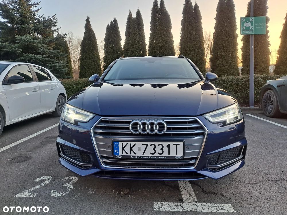 Audi A4 Avant 2.0 TDI Sport S tronic - 1