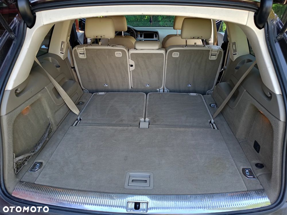 Audi Q7 - 17