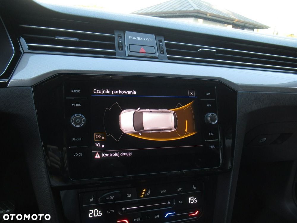 Volkswagen Passat 1.5 TSI EVO Business - 33