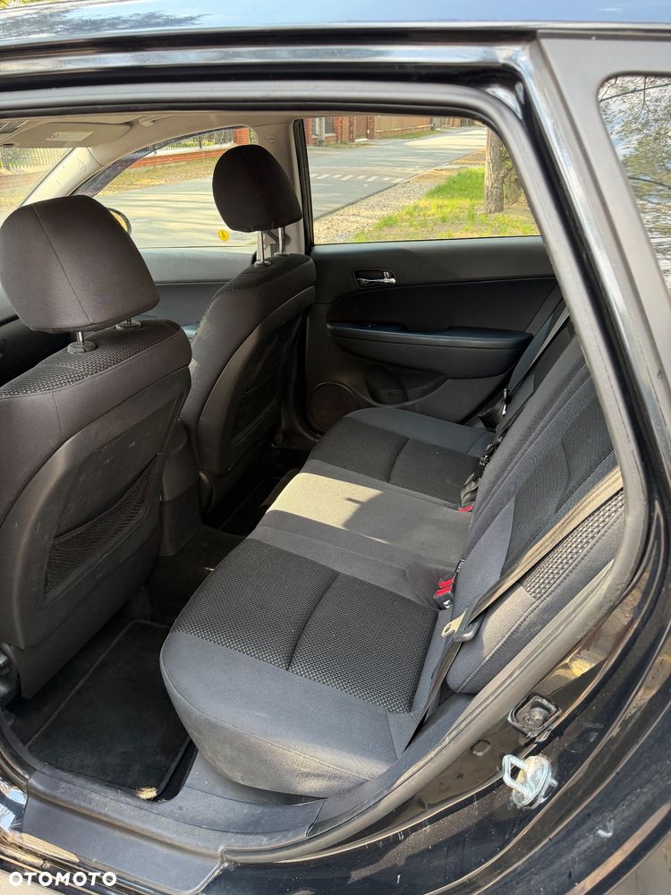 Hyundai i30 1.6 CRDi Comfort - 15
