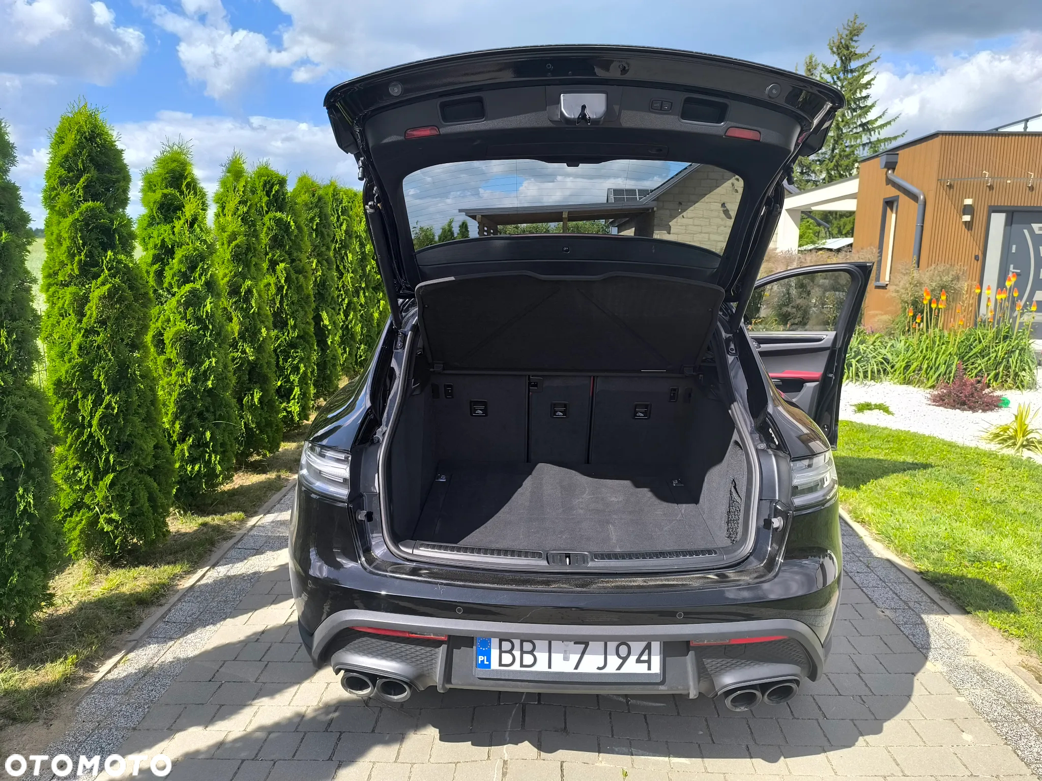 Porsche Macan Standard - 16