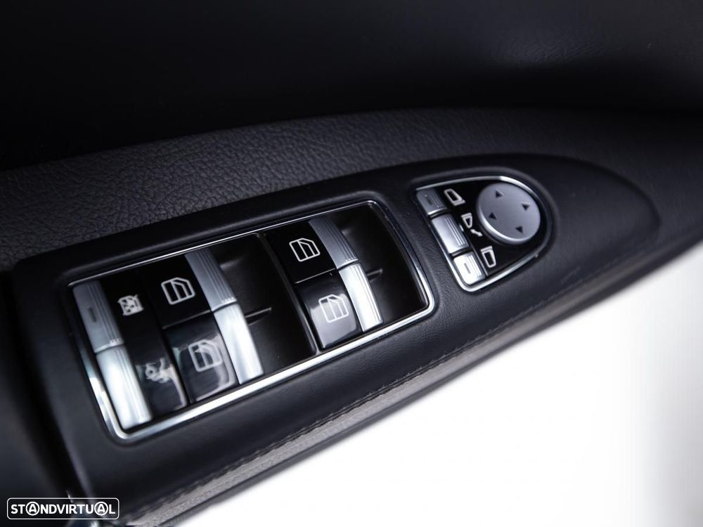 Mercedes-Benz S 320 - 15