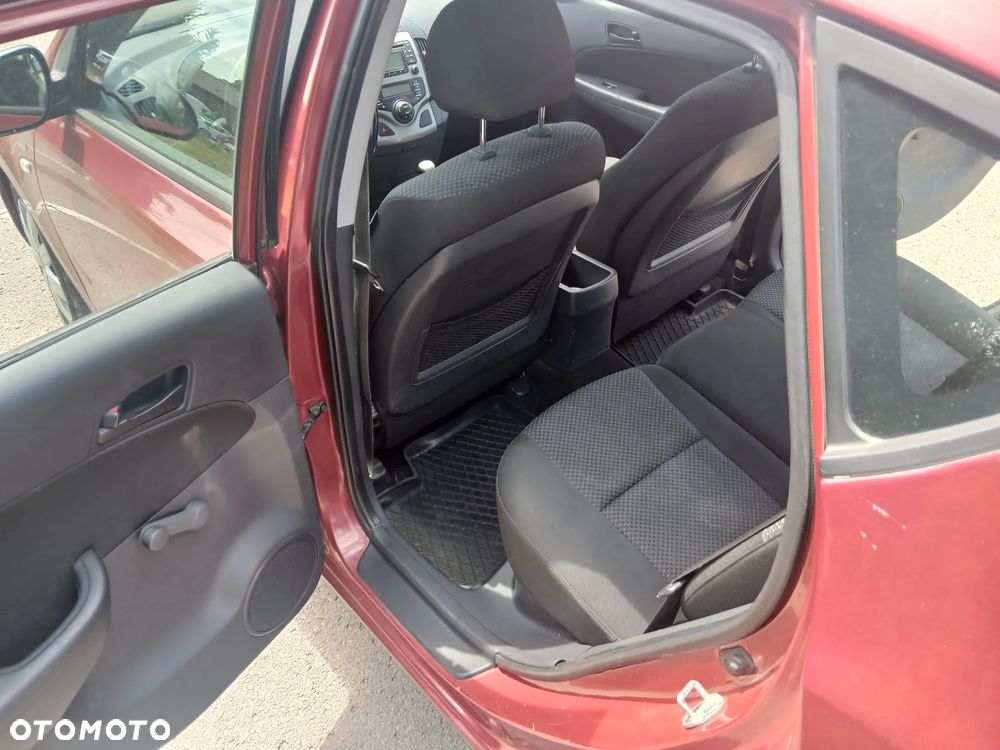 Hyundai i30 1.6 CRDi Base - 7