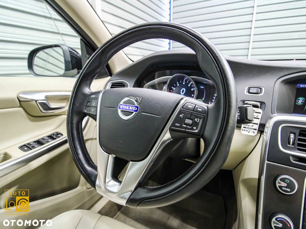 Volvo S60 2.5 T5 - 23