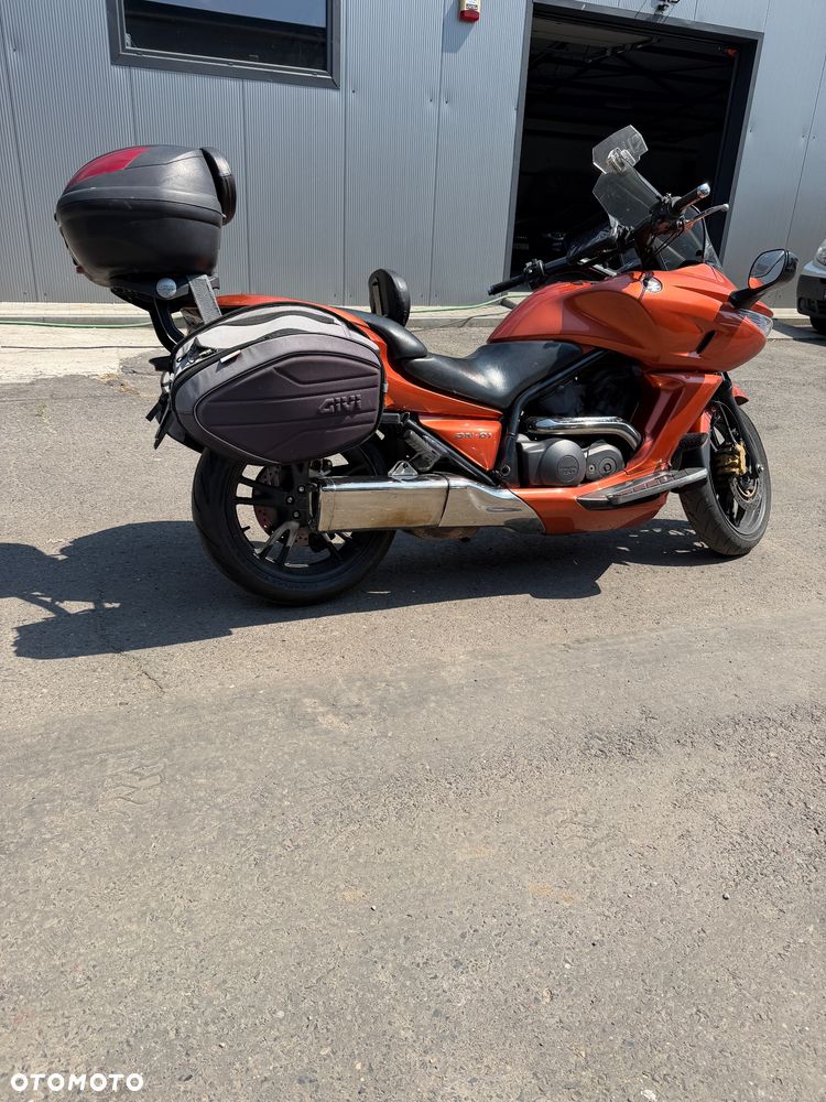 Honda DN-01 - 2