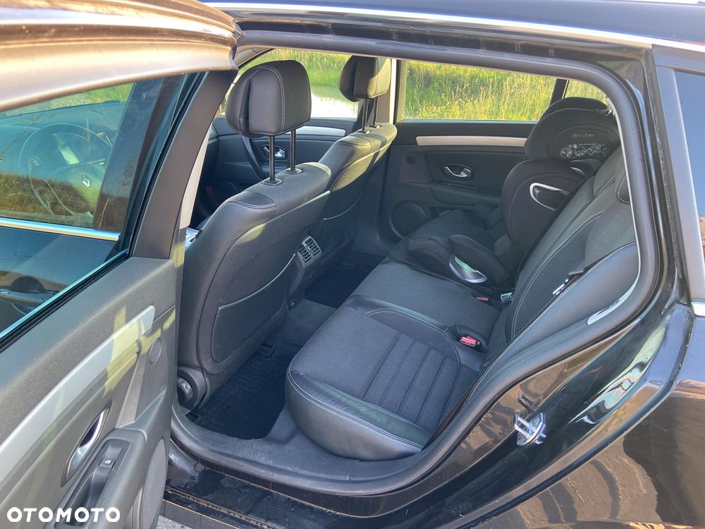 Renault Laguna 2.0 DCi Initiale - 8