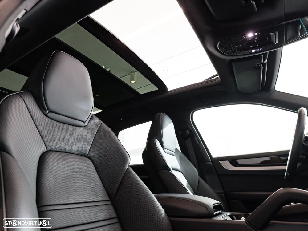 Porsche Cayenne E-Hybrid - 46