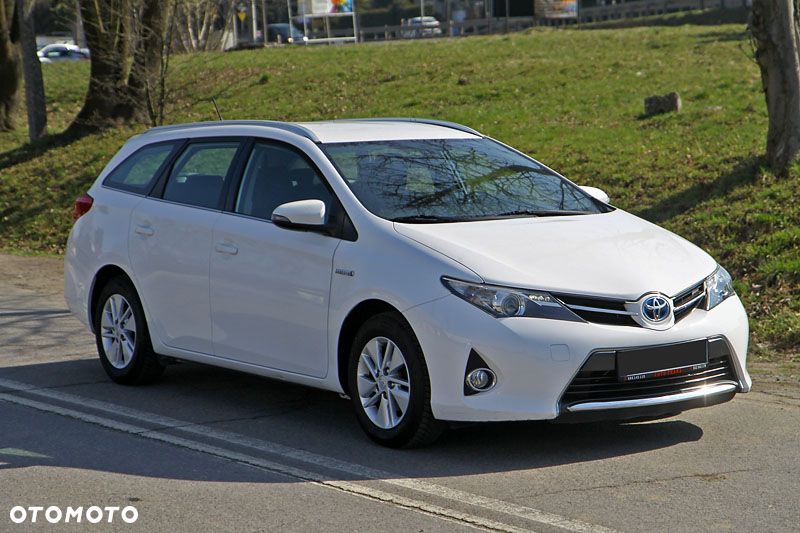 Toyota Auris - 3