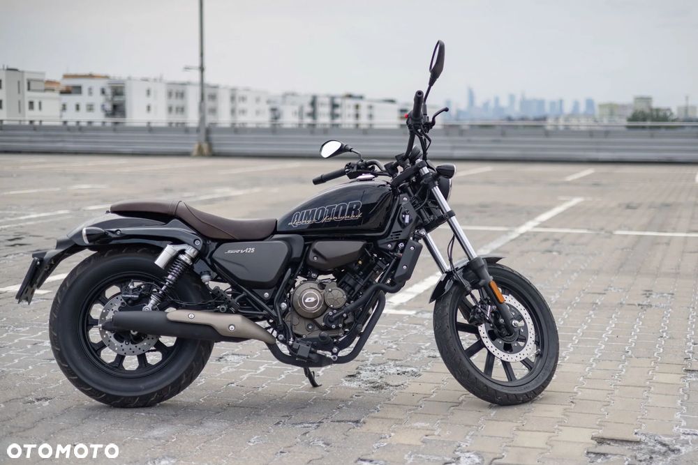 QJMOTOR SRV 125 - 23
