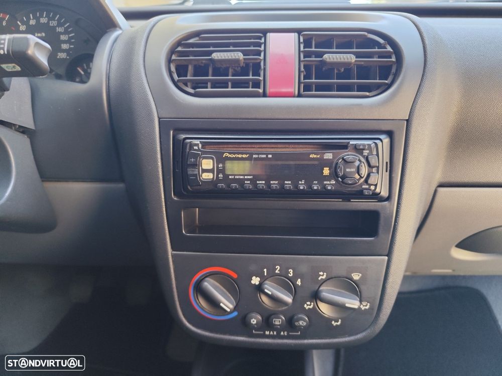 Opel Corsa 1.7 Di - 47