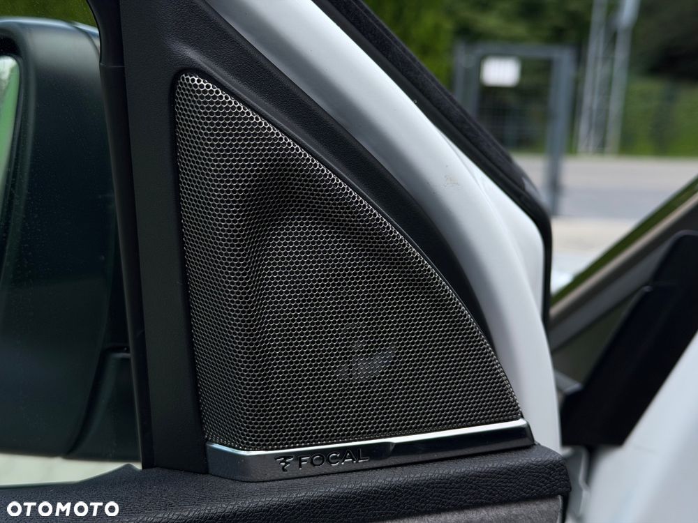 Peugeot 3008 1.6 PureTech HYbrid Allure S&S EAT8 - 29
