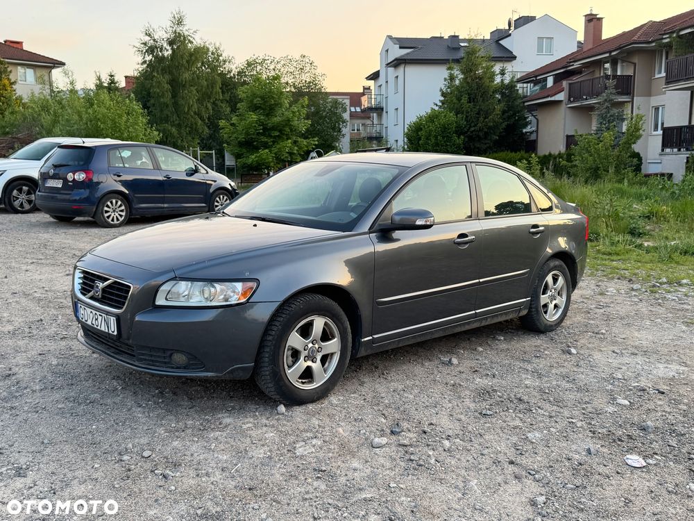 Volvo S40